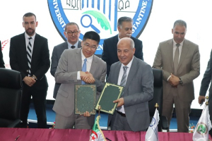signature de convention entre HUAWEI et l&#039;Université de Constantine 1 Frères Mentouri
